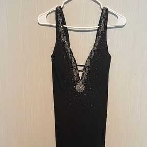 Black Embellished V-Neck Evening Dress